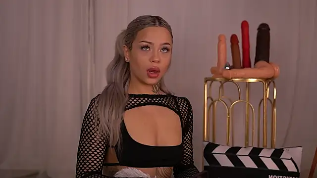 NickyBenz online show from 09/30/25, 05:40