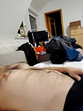 Snapshot of Mili221 chatting on 11/01/25, 02:02 Mili221 online show from 11/01/25, 02:02