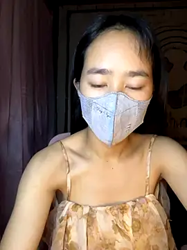 TiNa 04 online show from 10/05/25, 09:56