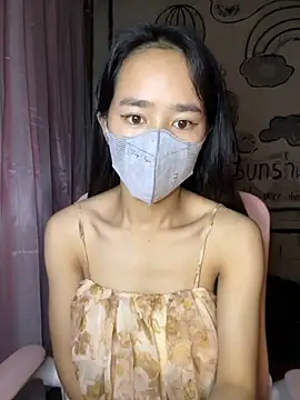 TiNa 04 online show from 10/06/25, 10:40