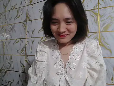 Lyzizi lovely09 online show from 12/16/25, 02:33
