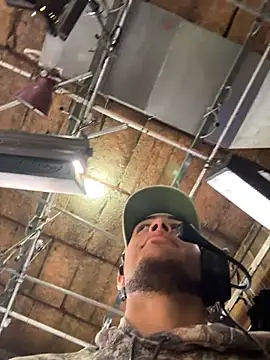 Snapshot of StrokingDaddy4 chatting on 10/28/25, 10:30 StrokingDaddy4 online show from 10/28/25, 10:30