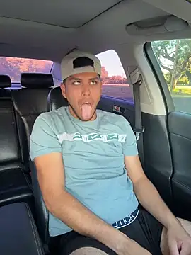 Snapshot of StrokingDaddy4 chatting on 11/12/25, 11:14 StrokingDaddy4 online show from 11/12/25, 11:14