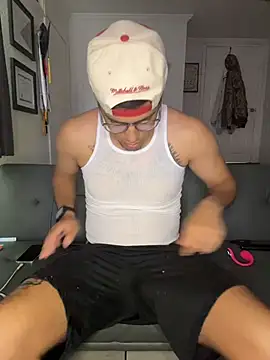 Snapshot of StrokingDaddy4 chatting on 11/15/25, 09:54 StrokingDaddy4 online show from 11/15/25, 09:54