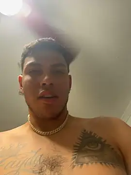 Snapshot of StrokingDaddy4 chatting on 11/26/25, 11:28 StrokingDaddy4 online show from 11/26/25, 11:28