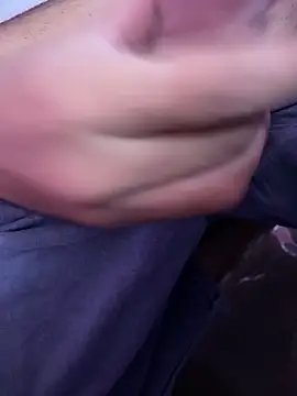 Snapshot of SexyImran chatting on 10/06/25, 06:44 SexyImran online show from 10/06/25, 06:44