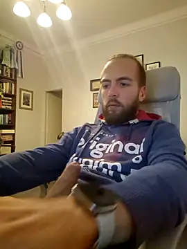 MrBig303 online show from 10/28/25, 04:53