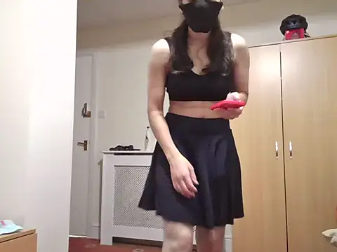 Snapshot of BobtailFormal chatting on 12/03/25, 09:02 BobtailFormal online show from 12/03/25, 09:02