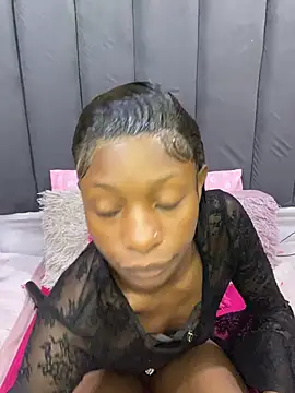 LonelyQueenxx25 online show from 07/10/26, 10:12