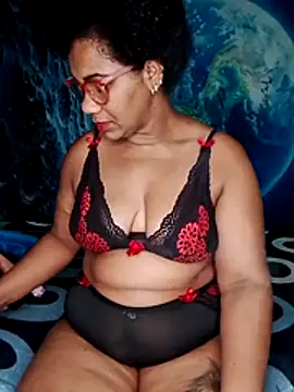 Snapshot of analgetica chatting on 11/13/25, 11:20 analgetica online show from 11/13/25, 11:20