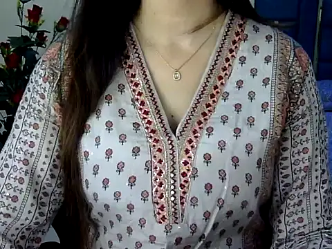 Rumi cute online show from 06/05/26, 02:45