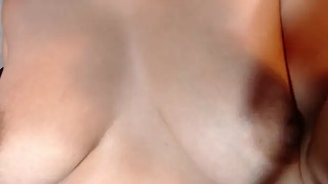 Snapshot of Naomi_Blomm chatting on 10/07/25, 07:33 Naomi Blomm online show from 10/07/25, 07:33