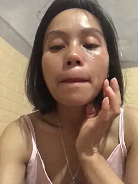 QuingLin online show from 09/10/25, 02:11
