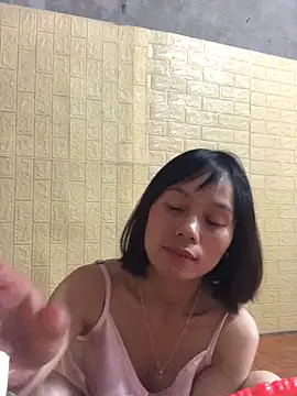 QuingLin online show from 09/11/25, 05:51