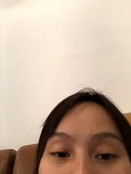 QuingLin online show from 09/26/25, 11:25