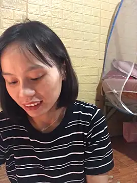 QuingLin online show from 09/28/25, 05:46