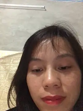 QuingLin online show from 10/25/25, 10:37