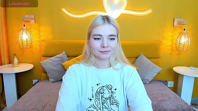 RuthBryant online show from 10/19/25, 12:44