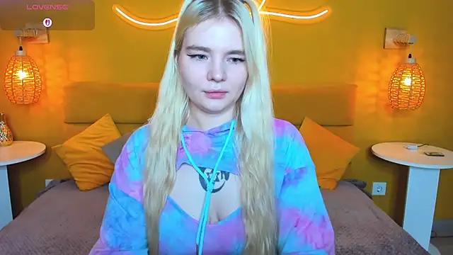 RuthBryant online show from 11/22/25, 12:31