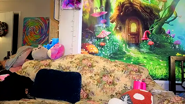 Snapshot of Princess__Kitty__ chatting on 09/24/25, 11:52 Princess Kitty online show from 09/24/25, 11:52