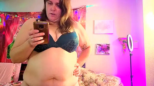 Snapshot of Princess__Kitty__ chatting on 11/07/25, 10:54 Princess Kitty online show from 11/07/25, 10:54