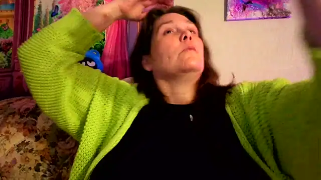 Snapshot of Princess__Kitty__ chatting on 11/30/25, 10:58 Princess Kitty online show from 11/30/25, 10:58