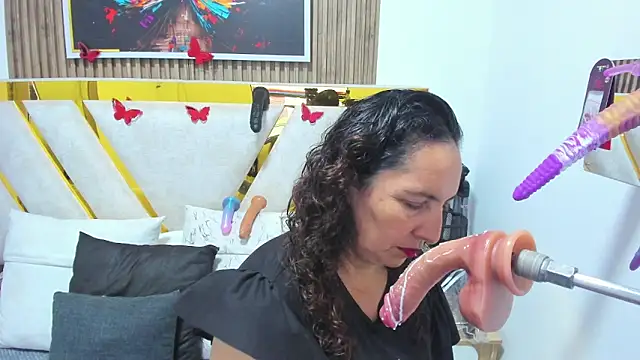Luna Naughty1 online show from 05/21/26, 07:32