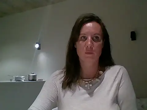 ALICAINWONDERLAND online show from 09/27/25, 06:57