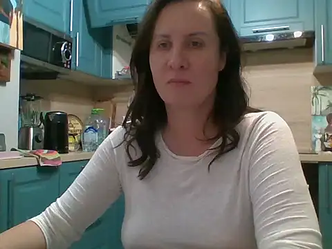 ALICAINWONDERLAND online show from 10/29/25, 08:54