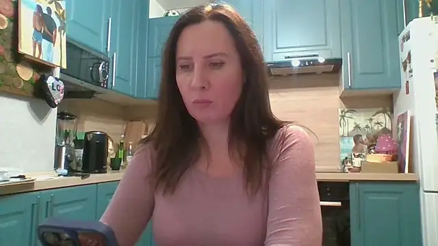 ALICAINWONDERLAND online show from 12/03/25, 05:22