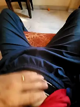 coupleyug online show from 09/09/25, 10:04