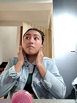 Venus Rivers online show from 09/19/25, 01:56