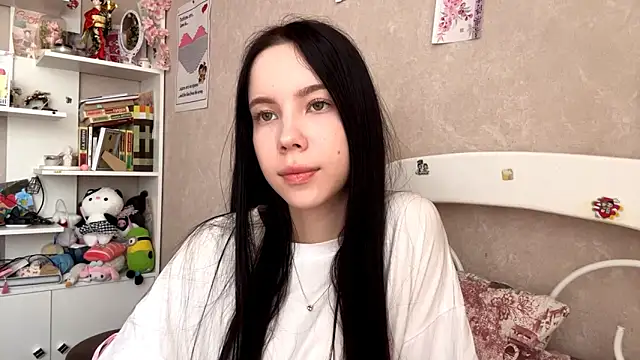 Snapshot of AxyKitten chatting on 09/17/25, 10:50 AxyKitten online show from 09/17/25, 10:50