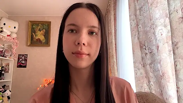 Snapshot of AxyKitten chatting on 10/05/25, 12:14 AxyKitten online show from 10/05/25, 12:14