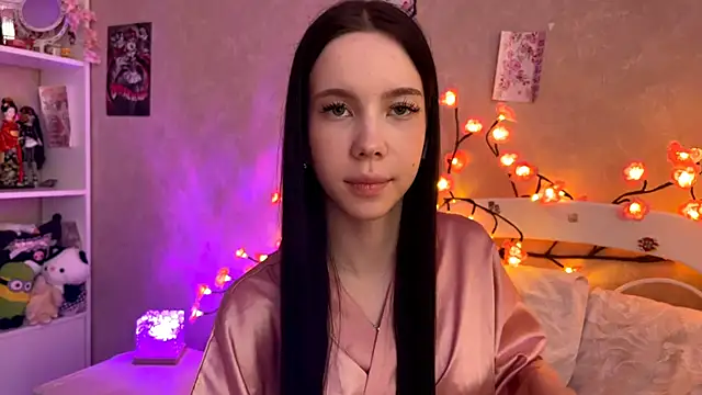 Snapshot of AxyKitten chatting on 10/23/25, 12:26 AxyKitten online show from 10/23/25, 12:26