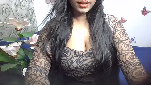 LustInLips online show from 05/21/26, 05:03