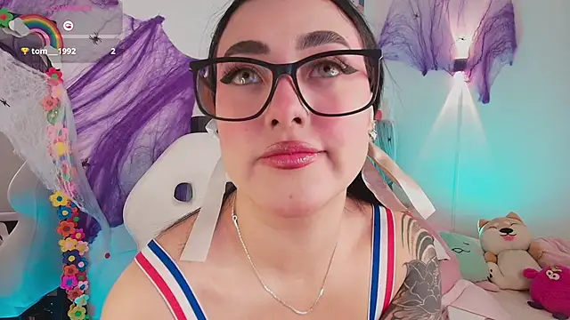 Snapshot of justonecute chatting on 10/14/25, 11:38 justonecute online show from 10/14/25, 11:38