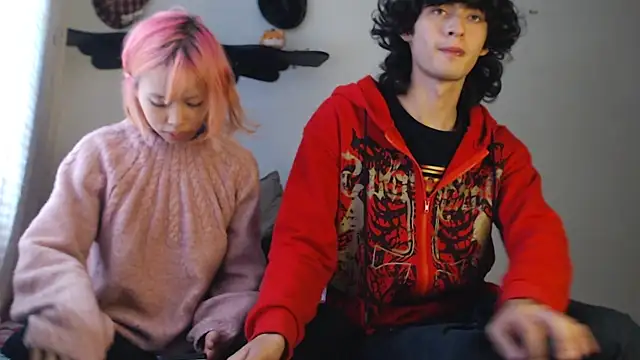 MixiPeach online show from 07/12/26, 10:23