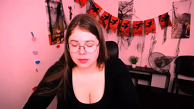  Lovely Mary online show from 10/29/25, 10:06