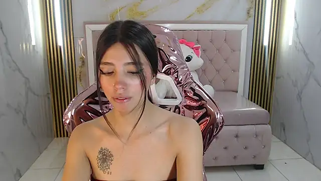 Snapshot of alehp_rose_s chatting on 11/24/25, 01:22 alehp rose s online show from 11/24/25, 01:22