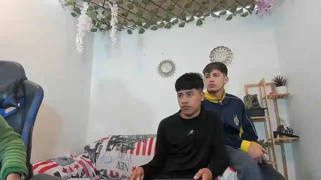 sebas boys577 online show from 10/28/25, 02:42