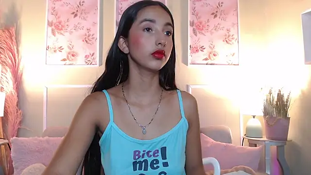 Snapshot of MilkyLally chatting on 01/10/26, 11:56 MilkyLally online show from 01/10/26, 11:56
