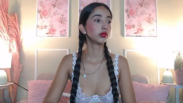 Snapshot of MilkyLally chatting on 01/14/26, 11:49 MilkyLally online show from 01/14/26, 11:49