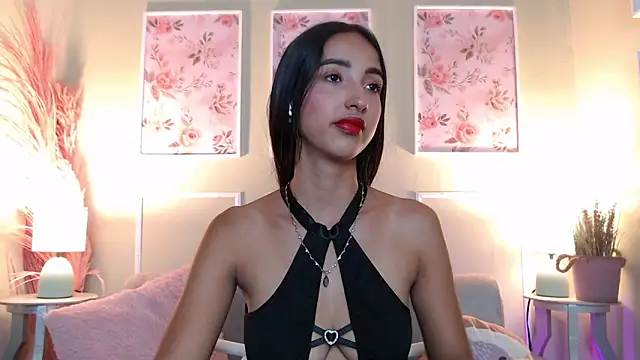 Snapshot of MilkyLally chatting on 02/11/26, 11:59 MilkyLally online show from 02/11/26, 11:59