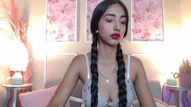 Snapshot of MilkyLally chatting on 02/16/26, 12:01 MilkyLally online show from 02/16/26, 12:01