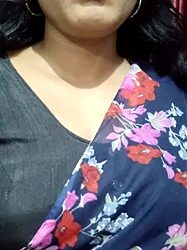 Snapshot of spicysuhana chatting on 10/05/25, 11:08 spicysuhana online show from 10/05/25, 11:08