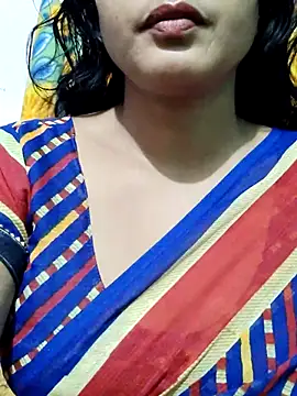 Snapshot of spicysuhana chatting on 10/15/25, 11:05 spicysuhana online show from 10/15/25, 11:05