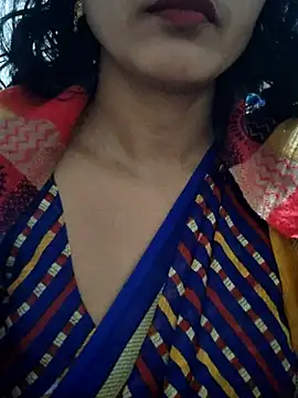 Snapshot of spicysuhana chatting on 11/29/25, 12:13 spicysuhana online show from 11/29/25, 12:13