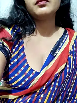 Snapshot of spicysuhana chatting on 02/22/26, 10:52 spicysuhana online show from 02/22/26, 10:52
