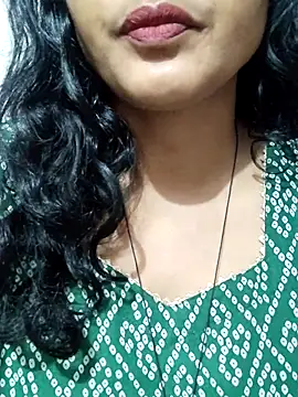 Snapshot of spicysuhana chatting on 02/25/26, 11:58 spicysuhana online show from 02/25/26, 11:58